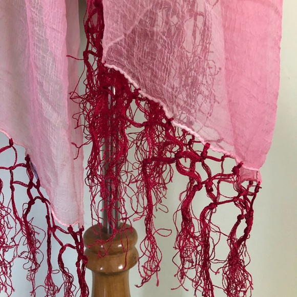 🆕 Pink and Fuchsia Long Tassel Wrap Scarf🧣 - Picture 2 of 4